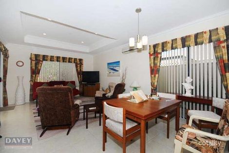 Property photo of 10/22 Oatley Turn Duncraig WA 6023