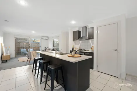 Property photo of 35 Coleridge Way South Morang VIC 3752