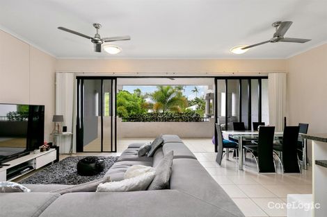 Property photo of 9/15-21 Clare Street Parramatta Park QLD 4870