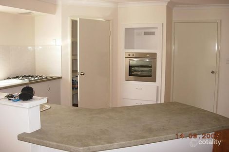 Property photo of 33 Edwinstone Close Dalyellup WA 6230