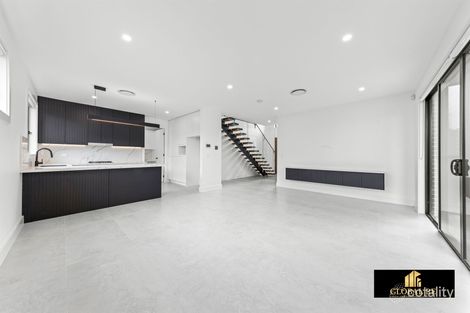 Property photo of 1 Nino Avenue Austral NSW 2179