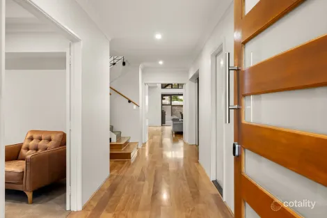 Property photo of 16 The Corniche Hillarys WA 6025