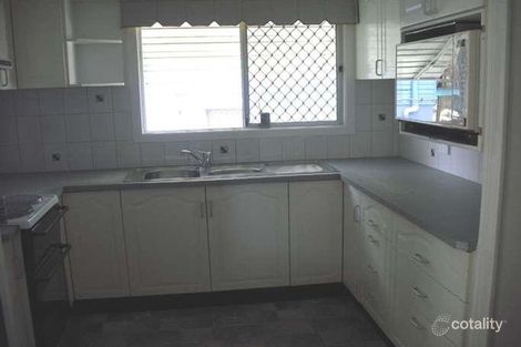 Property photo of 24 Lithgow Street Wynnum QLD 4178