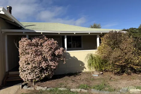 Property photo of 3 Kokoda Road Jerramungup WA 6337