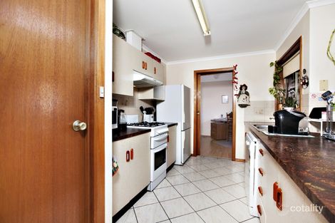 Property photo of 30 Elberry Close Moana SA 5169