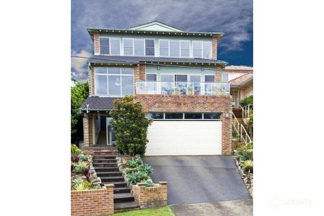 Property photo of 18 Jocelyn Street North Curl Curl NSW 2099