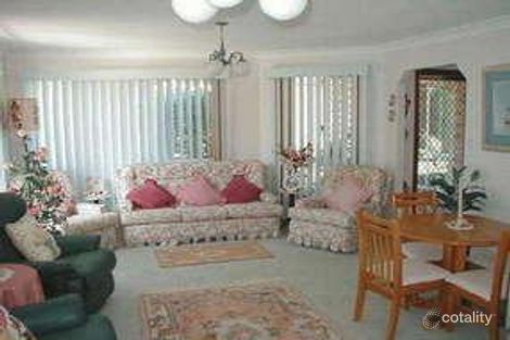 Property photo of 21 Kentia Crescent Banora Point NSW 2486