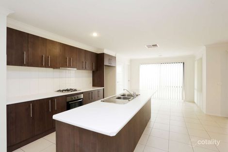 Property photo of 54 Melington Drive Lyndhurst VIC 3975