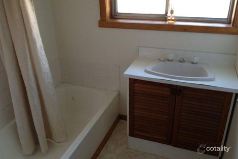 Property photo of 2/4 Corina Place Kingston TAS 7050