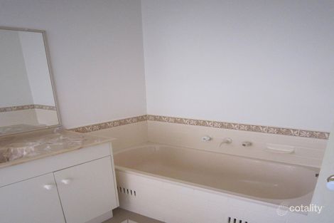 Property photo of 1/22-26 Hawthorn Place Mardi NSW 2259