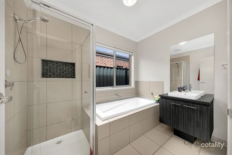 Property photo of 13 Strident Road Craigieburn VIC 3064