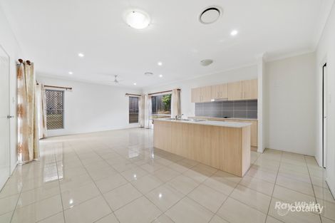 Property photo of 33 Lane Court Mount Warren Park QLD 4207