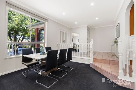 Property photo of 8 Jacaranda Drive Mill Park VIC 3082