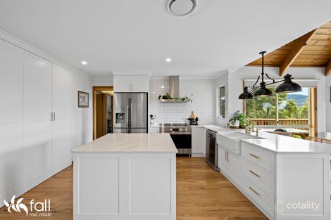 Property photo of 34 Trowenna Rise Margate TAS 7054