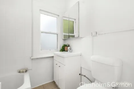 Property photo of 26 Ormond Road Elwood VIC 3184