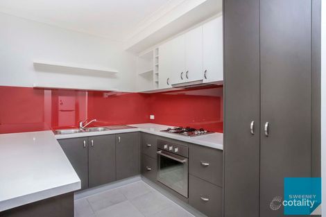 Property photo of 14 Oldis Close Caroline Springs VIC 3023