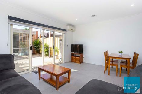 Property photo of 14 Oldis Close Caroline Springs VIC 3023