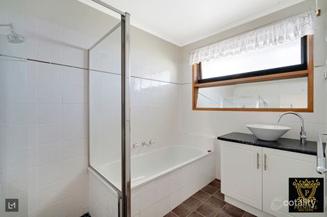 Property photo of 21 Taddor Drive Cranbourne VIC 3977