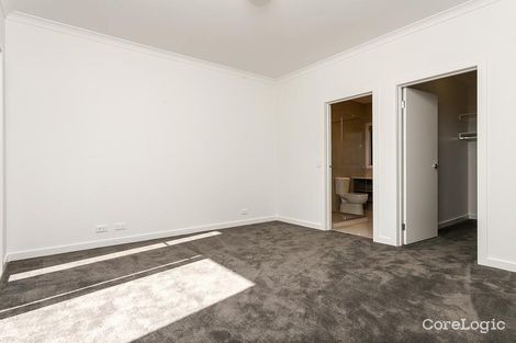 Property photo of 2/4 Faulkner Street Hampton VIC 3188