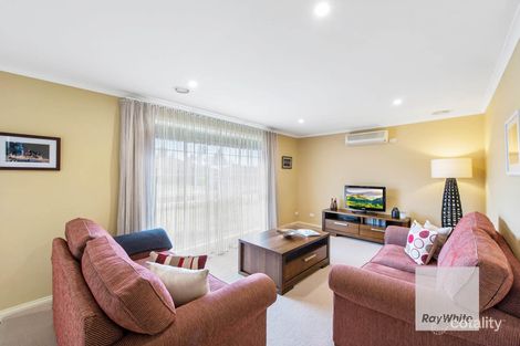 Property photo of 2/5 Marriot Road Keilor Downs VIC 3038