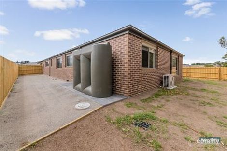 Property photo of 12 Gary Avenue Drouin VIC 3818