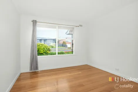Property photo of 13 Birkdale Court Devonport TAS 7310
