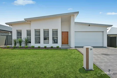 Property photo of 54 Knox Crescent Caerleon NSW 2850