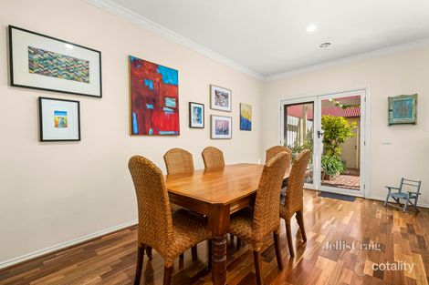 Property photo of 3 Vincent Place Kensington VIC 3031