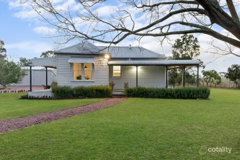 Property photo of 1375 Penshurst-Warrnambool Road Warrong VIC 3283