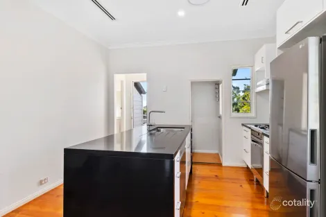 5-7 Maple St, Yeppoon, QLD 4703