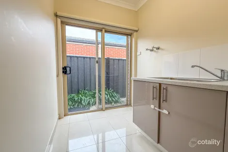 Property photo of 45 Brownlow Drive Point Cook VIC 3030