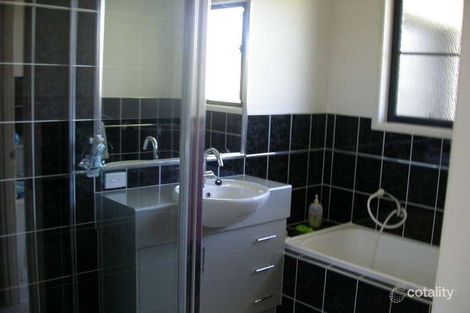 Property photo of 21 Marlin Court Andergrove QLD 4740