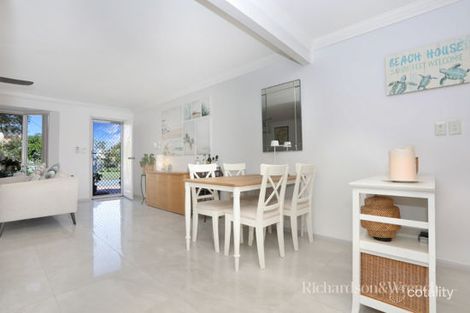 Property photo of 2/5 Winston Drive Bongaree QLD 4507