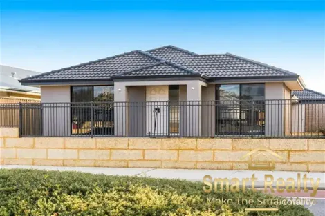 32 KARDAN BVD, BYFORD, WA 6122
