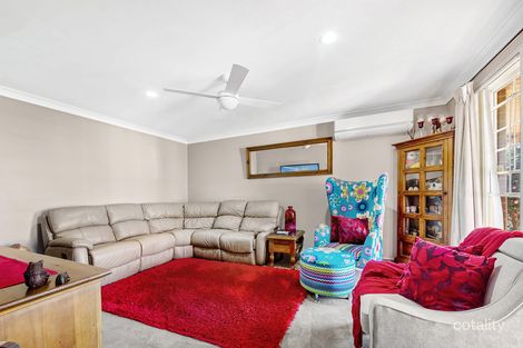 Property photo of 17 Christopher Crescent Lake Haven NSW 2263