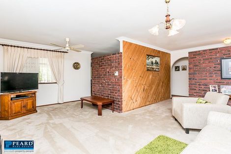 Property photo of 16 Macgregor Drive Padbury WA 6025