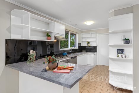 Property photo of 4 Greenock Crescent Wantirna VIC 3152