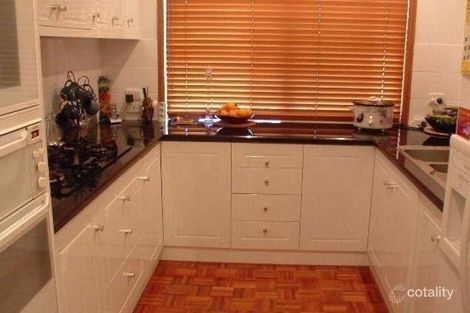 Property photo of 28 Dumfries Court Beaconsfield QLD 4740