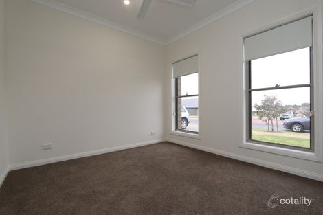 Property photo of 34 Portabello Crescent Thornton NSW 2322