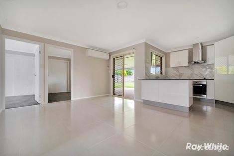 Property photo of 16 Eliza Court Marsden QLD 4132