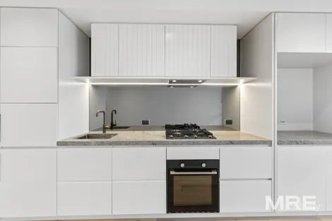 Property photo of 101/240 McKinnon Road McKinnon VIC 3204