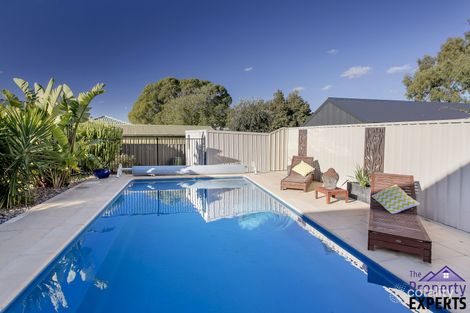 Property photo of 3 Bendigo Close Trott Park SA 5158