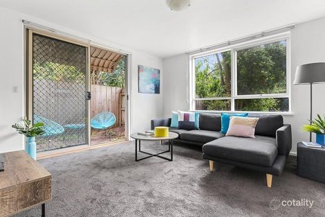 2/13 Tattenham St, Caulfield East, VIC 3145