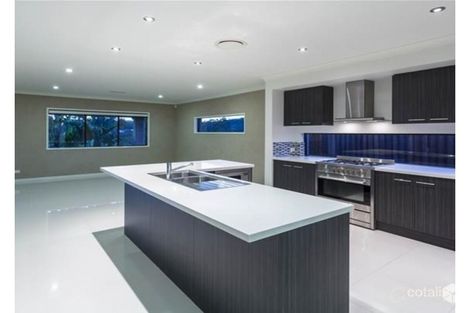 Property photo of 8 McAuley Parade Pacific Pines QLD 4211