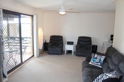 Property photo of 6 Leesa Court Highland Park QLD 4211