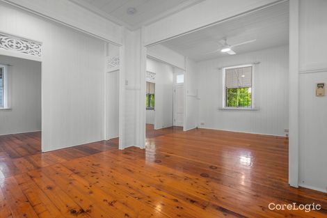 Property photo of 8 Geelong Street East Brisbane QLD 4169