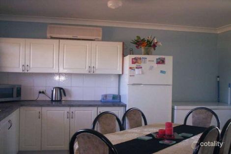 Property photo of 7 Banksia Court Morton Vale QLD 4343