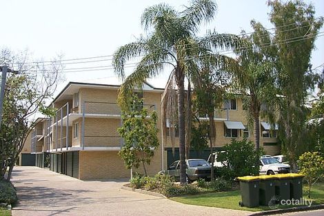 Property photo of 24/22-26 Warren Street St Lucia QLD 4067