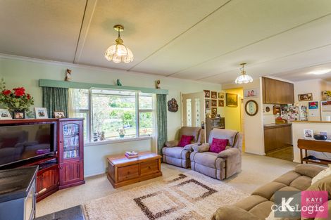 Property photo of 6 Corringham Road Beaconsfield Upper VIC 3808