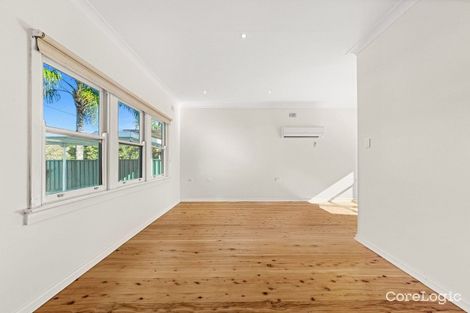 Property photo of 32 Boronia Avenue Woy Woy NSW 2256